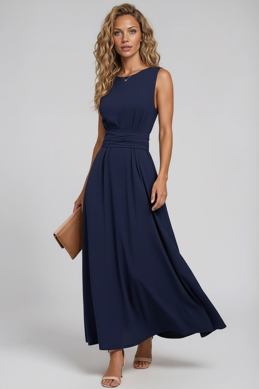 Ärmelloses Kleid mit Taillenbindung aus Ice Silk